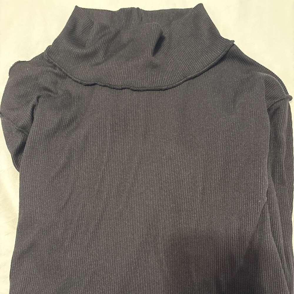 altard state mock neck top